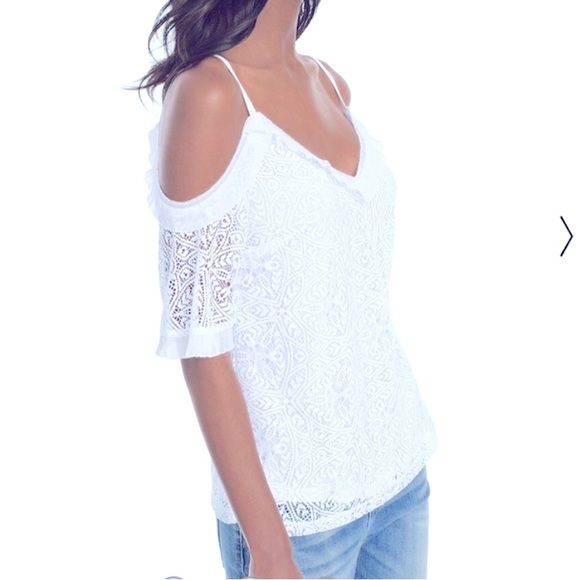 ❤️NWT WHITE LACE TOP BLOUSE wedding beach honeymoon - Picture 2 of 6